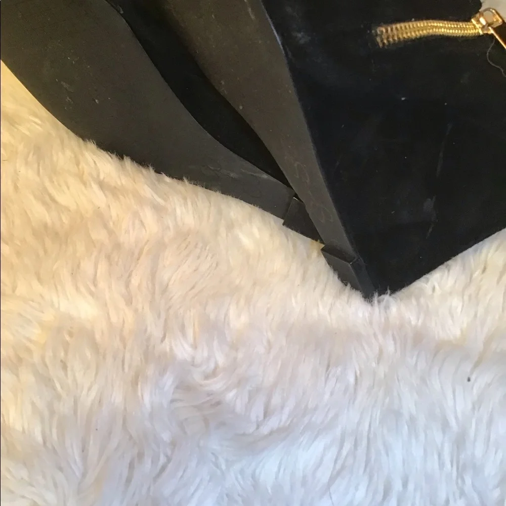 Jessica Simpson black cutey ankle boots